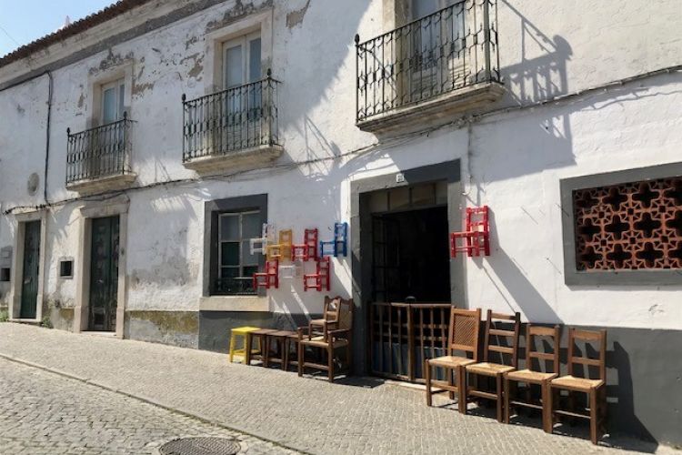 Total and new cases, deaths per day, mortality and recovery rates, current active cases, recoveries, trends portugal. Portugal Corona Tote : Corona in Portugal & Azores | YŪGEN tours